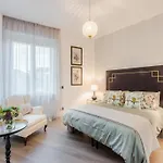 شقة In With Terrace Views