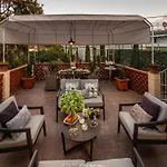In With Terrace Views شقة *